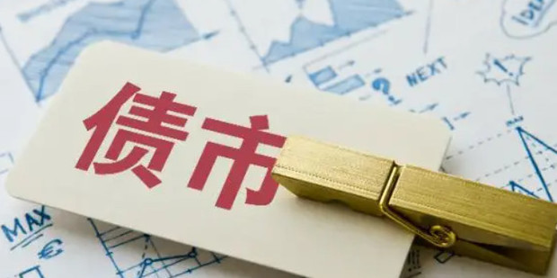 医我看丨一个瓶盖水就能孵蚊子，想少挨叮？雨后这几步一定要做